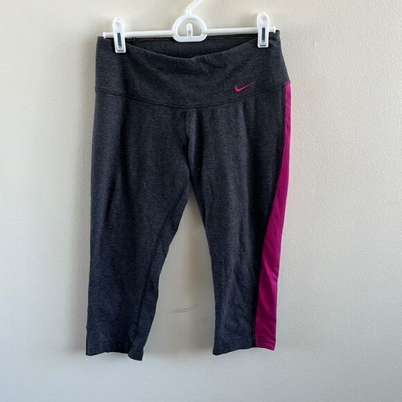 Nike Dri-fit Cropped Leggings - Picture 1 of 4